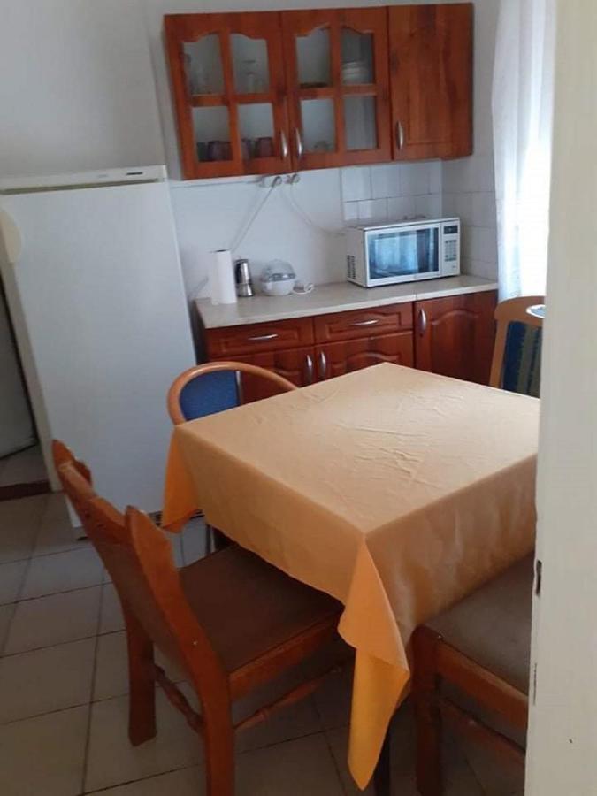 Nosztalgia Vendégház Tapolca Esterno foto